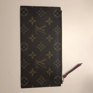 Louis Vuitton change purse